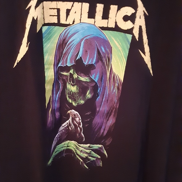 Metallica Shirt - Picture 2 of 4